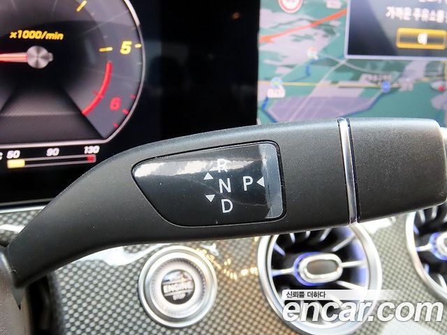 Mercedes-Benz CLS-Class 2020 — photo 11