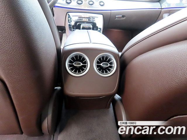 Mercedes-Benz CLS-Class 2020 — photo 15