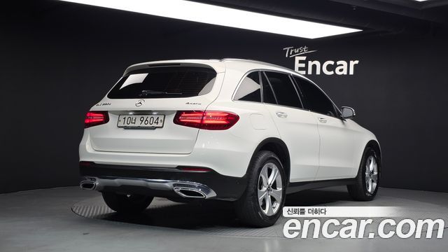 Mercedes-Benz GLC-Class 2017 — photo 2