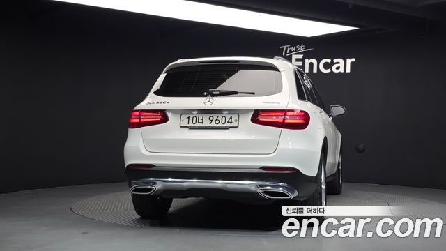 Mercedes-Benz GLC-Class 2017 — photo 4