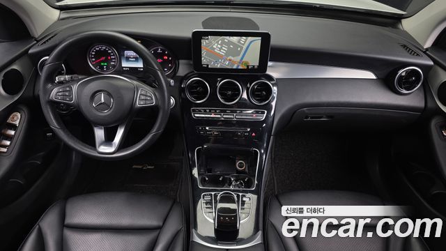 Mercedes-Benz GLC-Class 2017 — photo 7