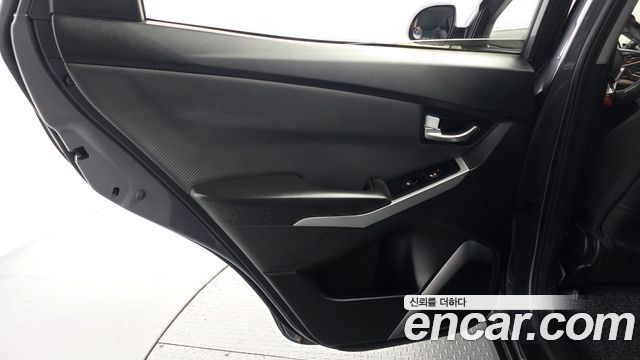 KG Mobility KORANDO 2018 — photo 15