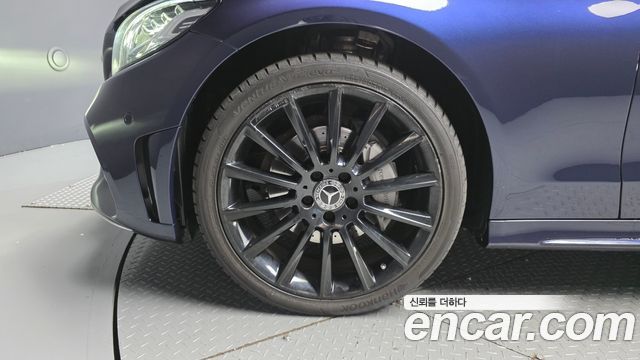 Mercedes-Benz C-Class 2019 — photo 5