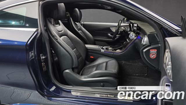 Mercedes-Benz C-Class 2019 — photo 11