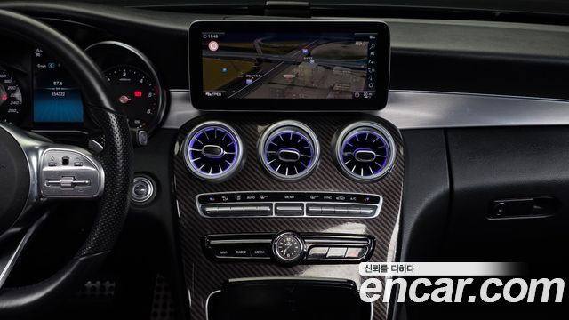 Mercedes-Benz C-Class 2019 — photo 14