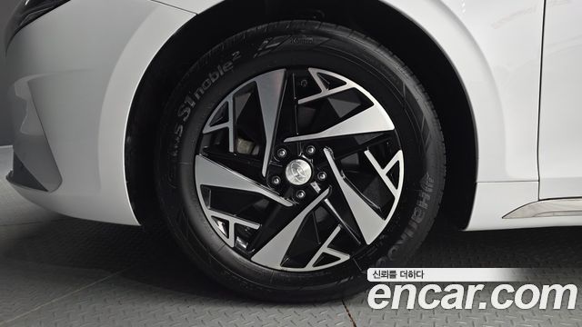 Hyundai Grandeur 2023 — photo 5