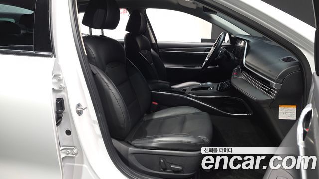 Hyundai Grandeur 2023 — photo 12