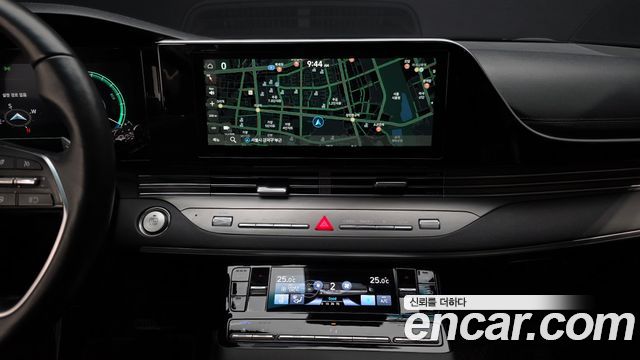 Hyundai Grandeur 2023 — photo 14