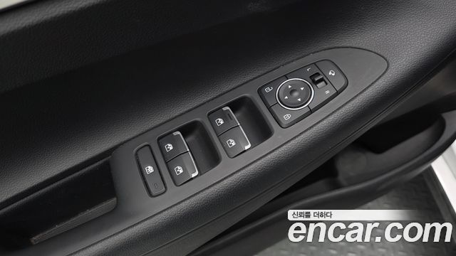 Hyundai Grandeur 2023 — photo 18