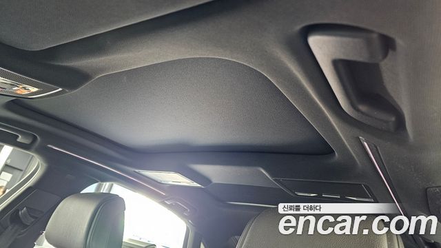 Audi A8 2021 — photo 23