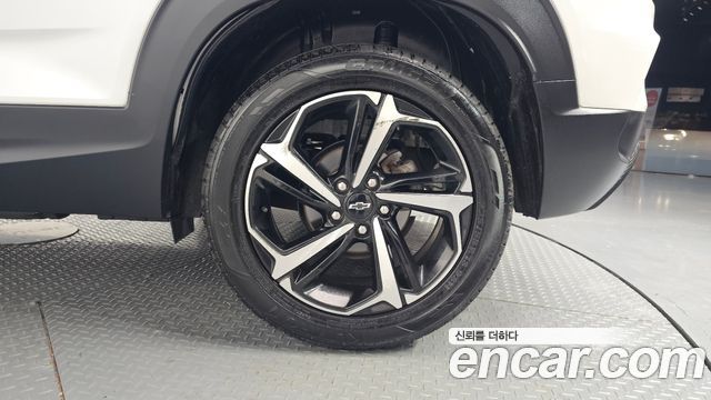 Chevrolet Korea Trailblazer 2023 — photo 5