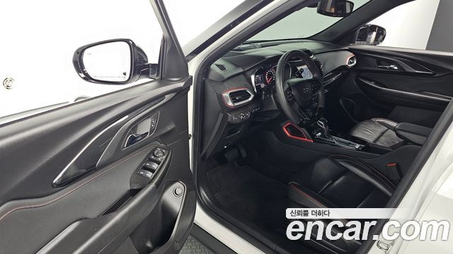 Chevrolet Korea Trailblazer 2023 — photo 13