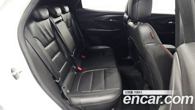 Chevrolet Korea Trailblazer 2023 — photo 17