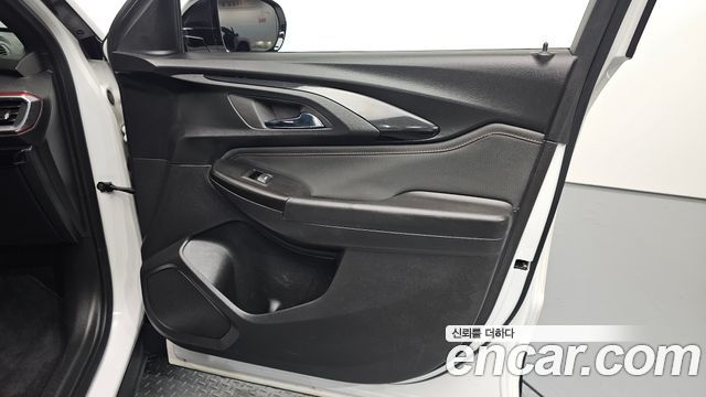 Chevrolet Korea Trailblazer 2023 — photo 14