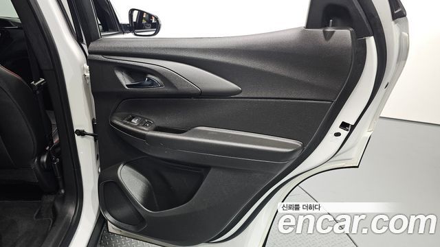 Chevrolet Korea Trailblazer 2023 — photo 15