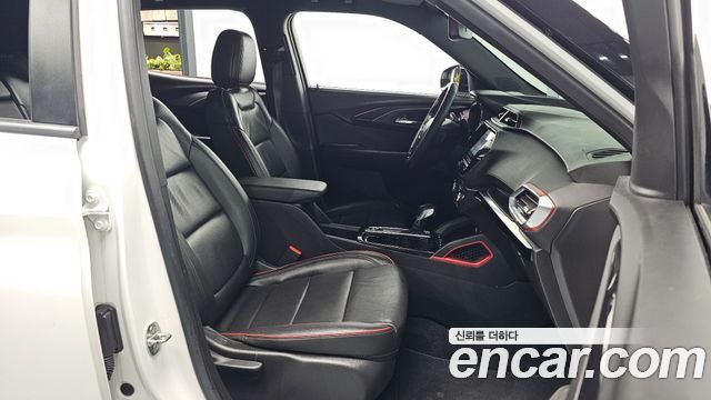 Chevrolet Korea Trailblazer 2023 — photo 16