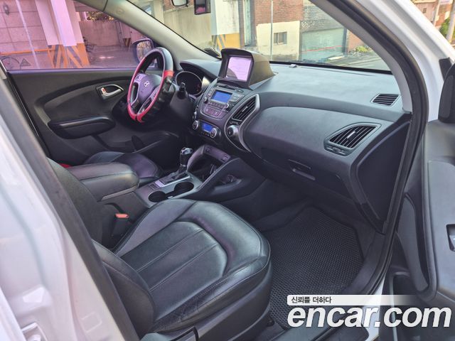 Hyundai Tucson 2014 — photo 9
