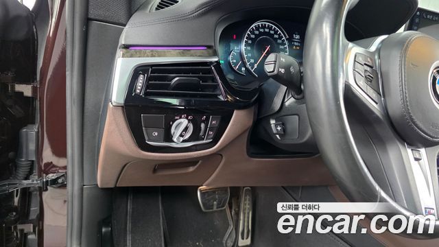 BMW Gran Turismo 2018 — photo 16