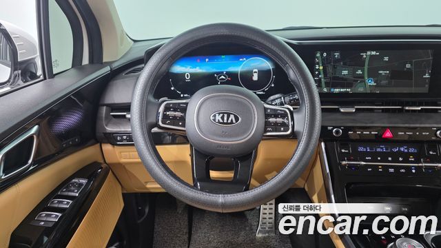 Kia Canival 2021 — photo 22
