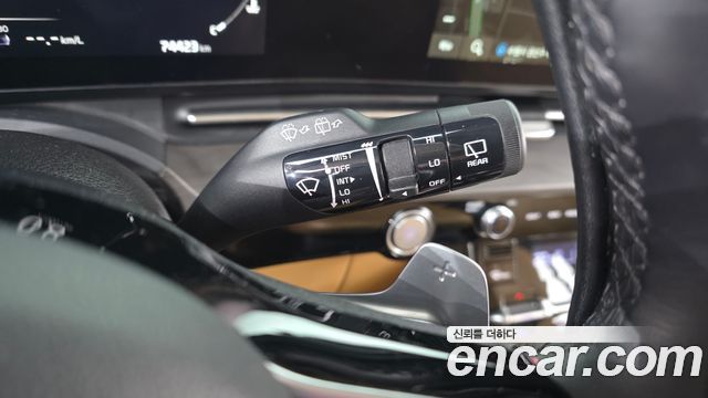 Kia Canival 2021 — photo 26