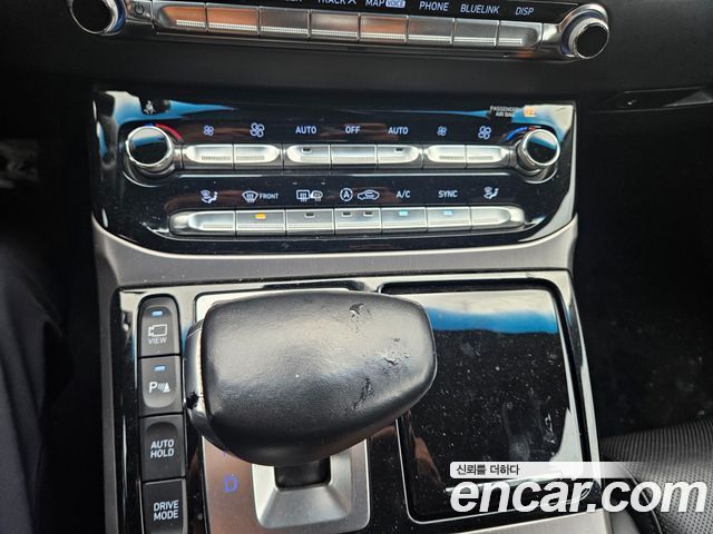 Genesis EQ900 2016 — photo 12