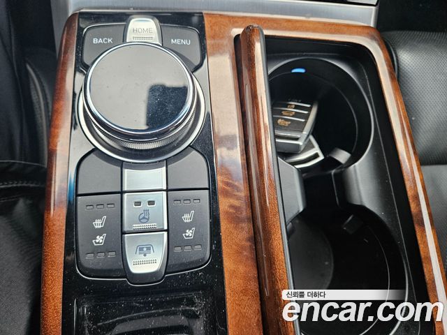 Genesis EQ900 2016 — photo 13
