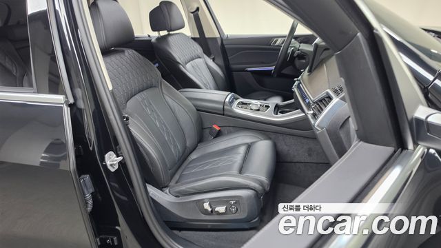 BMW X5 2025 — photo 17