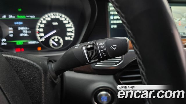 Genesis EQ900 2017 — photo 17