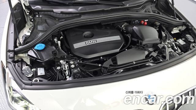 BMW 2-Series 2025 — photo 6
