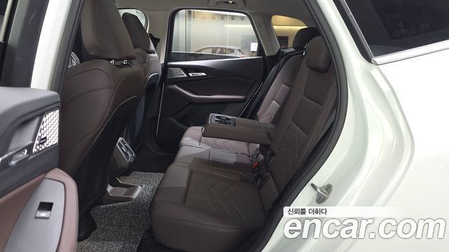 BMW 2-Series 2025 — photo 17