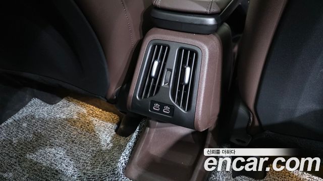 BMW 2-Series 2025 — photo 31