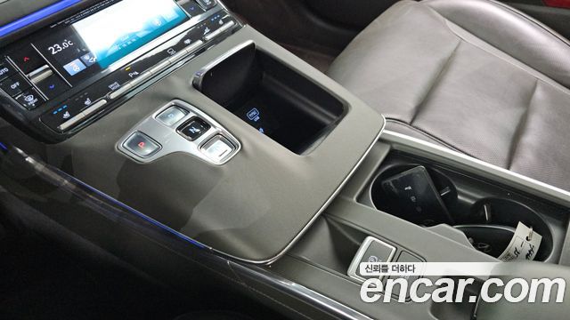 Hyundai Grandeur 2020 — photo 9