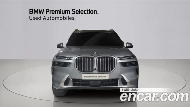 BMW X7 2026 — photo 3