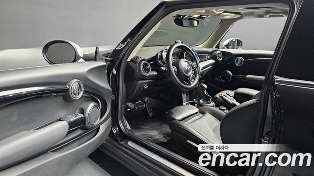 Mini Cooper 2016 — photo 13