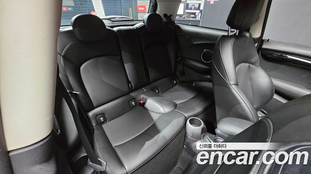 Mini Cooper 2016 — photo 17