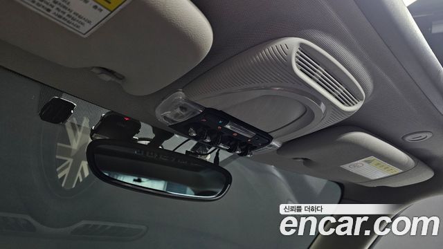 Mini Cooper 2016 — photo 24