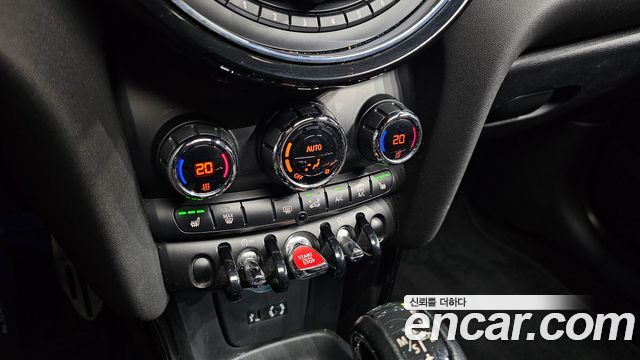Mini Cooper 2016 — photo 34