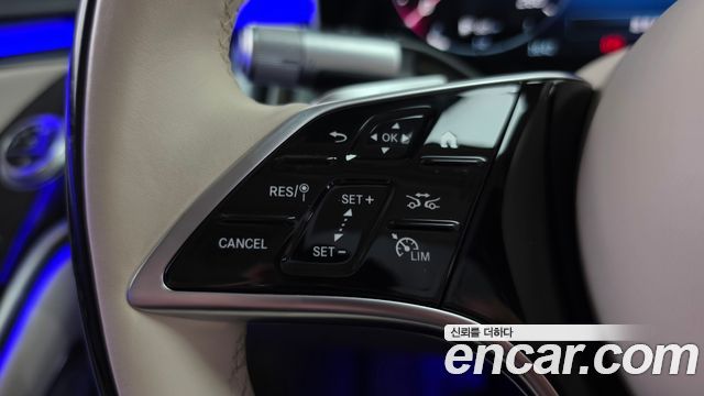 Mercedes-Benz S-Class 2022 — photo 22