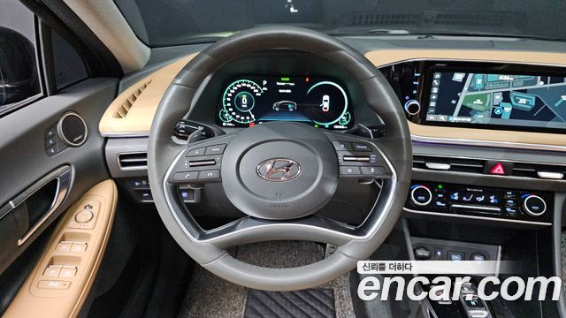 Hyundai Sonata 2020 — photo 12