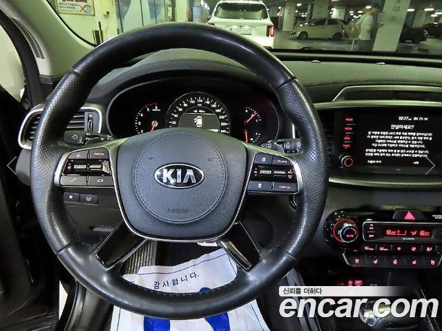 Kia Sorento 2019 — photo 8