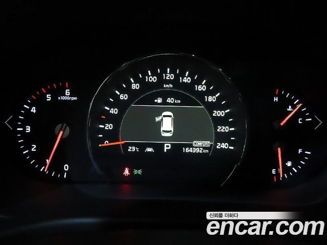 Kia Sorento 2019 — photo 9