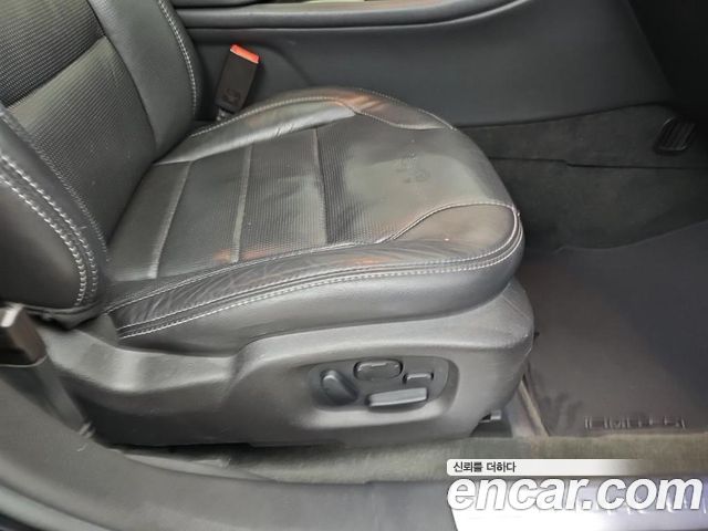 Ford Taurus 2013 — photo 17