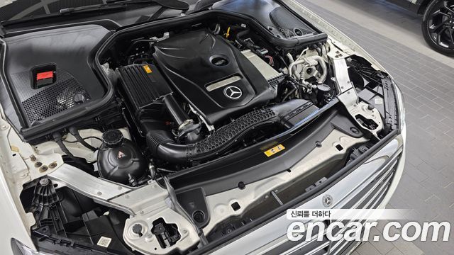 Mercedes-Benz E-Class 2018 — photo 6