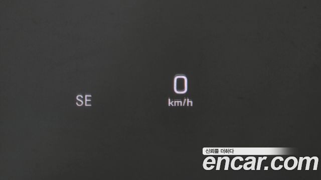 Mercedes-Benz E-Class 2018 — photo 25