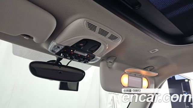 Mini Cooper 2020 — photo 19