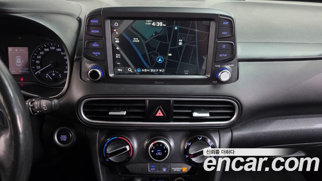 Hyundai Kona 2018 — photo 16