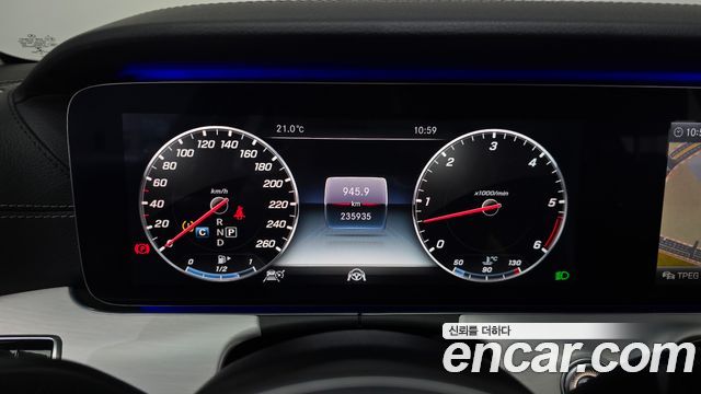 Mercedes-Benz CLS-Class 2019 — photo 8