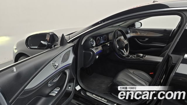 Mercedes-Benz CLS-Class 2019 — photo 10