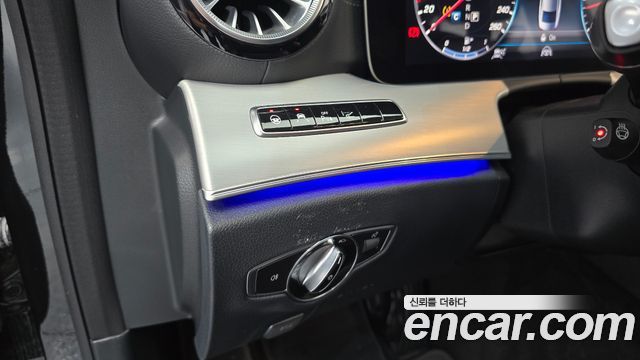 Mercedes-Benz CLS-Class 2019 — photo 15