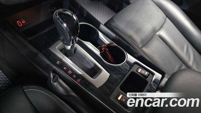 Nissan Altima 2018 — photo 12